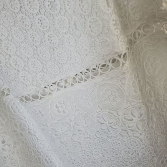 Express Womens Size XL White Short Sleeve Crochet Midi Sweetheart Zip Back Dress - Picture 8 of 10